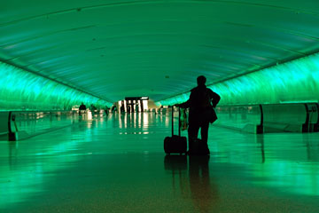 detroit airport pedestrian tunnel